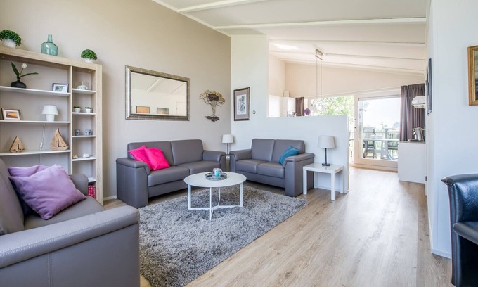 Kamperland House | Semi-detached house near Noord-Beveland Beach