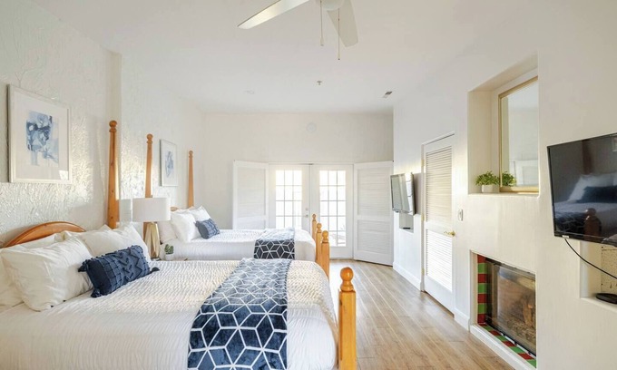 St. George Condo | Senior Games Availability -Pool, Hot Tub & Pickleball -Luxury Villa