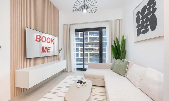Nad Al Sheba Apartment | Sensational Pad Perfect for your Stay