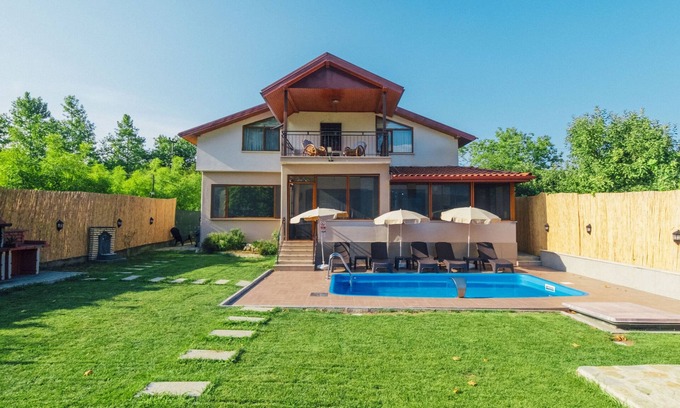 Kartepe Villa | Sepetçi Göl Evi on Sapanca Lake, Kartepe Eşme Kocaeli, Tourism Facility No.21780