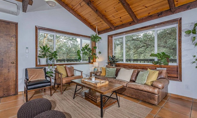Three Rivers Cabin | Sequoia “Tree house” Light & Bright