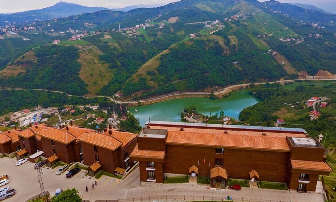 Akcaabat Hotel | Sera Lake Resort Hotel Spa & Aparts