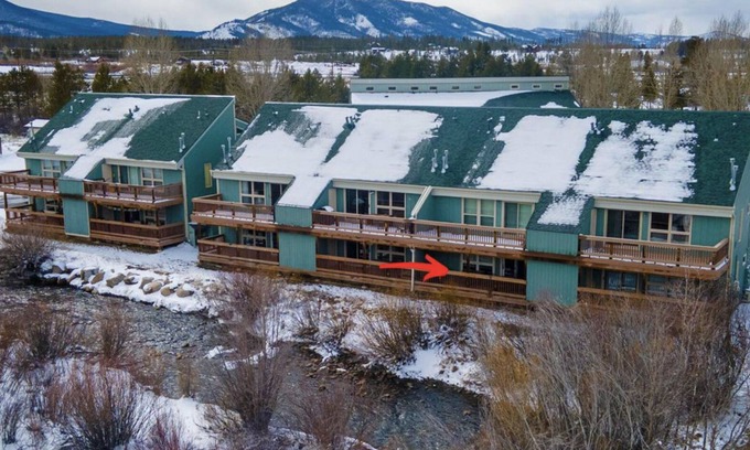 Fraser Apartment | Serene 2 Bedroom Directly on the Fraser River with Mountain Views!