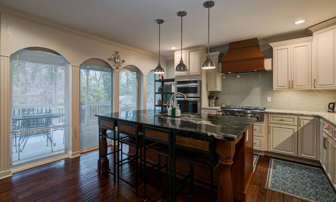 High Point House | Serene and Peaceful 5-bedroom cottage in High Point with 42ft covered porch.
