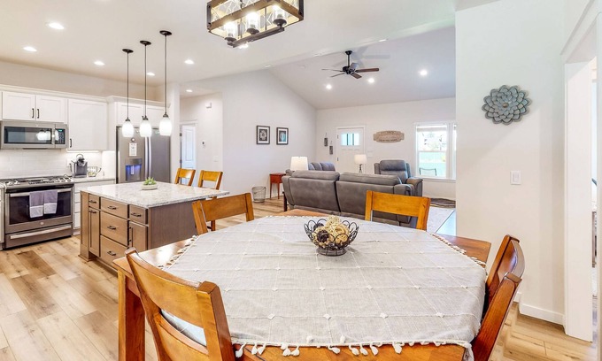 Aberdeen House | Serene Home - Hot Tub, Covered Patio, Dog-Friendly