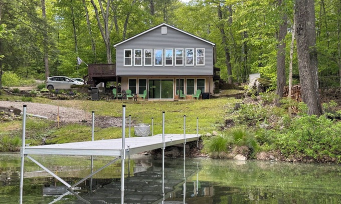 Nottingham House | Serene Lakefront Home: Dock, Kayaks, & Game Room on Pawtuckaway Lake, Corner Lot