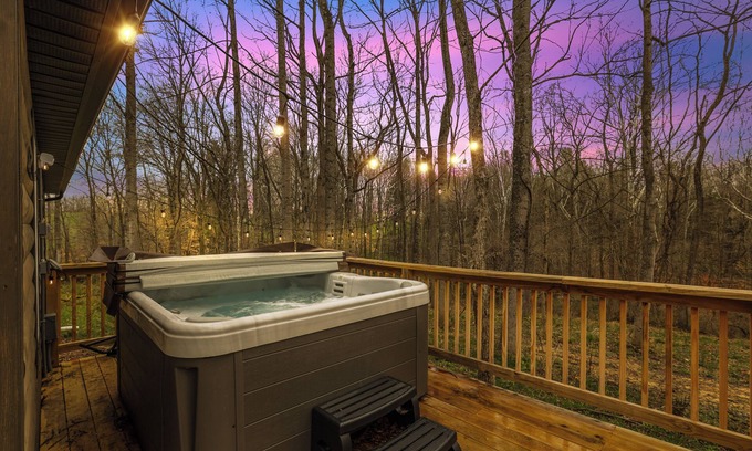 Logan Cottage | Serene Logan Retreat w/Hot Tub & Stargazing Dome