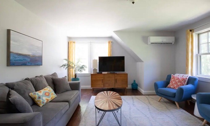 Kennebunkport Apartment | Serene, modern home near Town Square. Enjoy many amenities near beaches & dining
