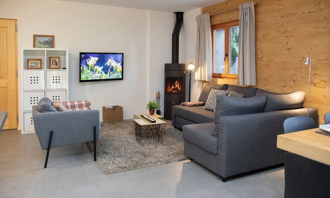 Verbier Apartment | Sernisa Rez by Interhome