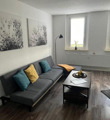 Crimmitschau Apartment | Seyfarthrooms - Crimmitschau 4 - 110qm, über 2 Etagen, zentral gelegen