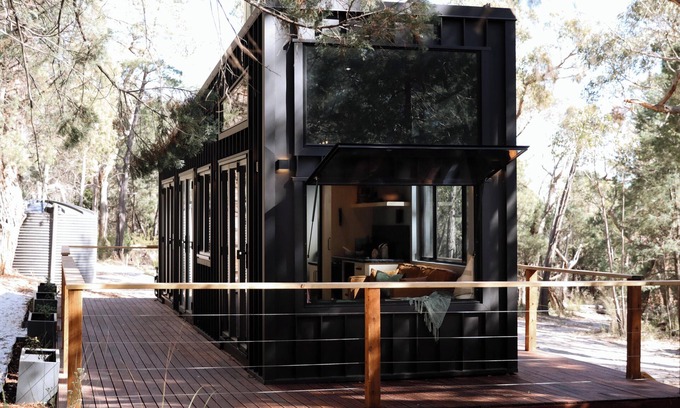 Halls Gap Cabin | SHAK Halls Gap *Luxury Off-Grid Tiny House*