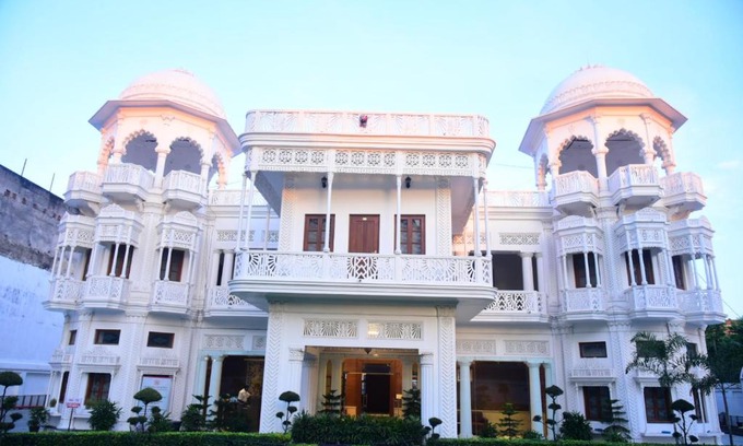 Auli Hotel | Shakuntala Palace