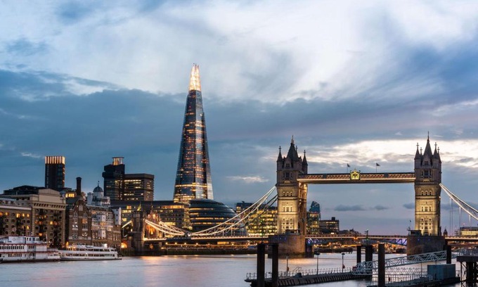 Elephant and Castle Hotel | Shangri-La The Shard, London