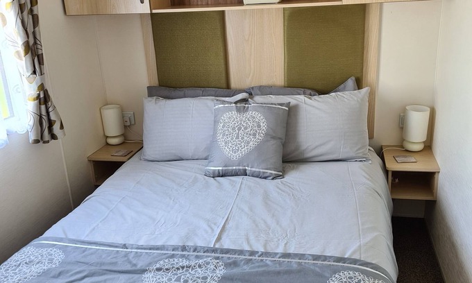 Dogdyke House | Shearwater Caravan at Tattershall Lakes