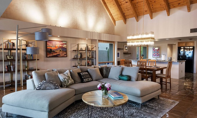 Catalina Foothills Estates House | Shelter Here: Perfectly located, Private Luxury Retreat & Views!