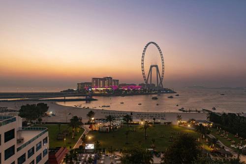 Dubai Marina Resort | Sheraton Jumeirah Beach Resort