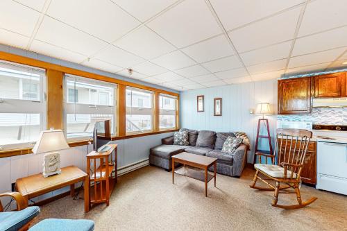 York Beach Apartment | Shimmering Seaview