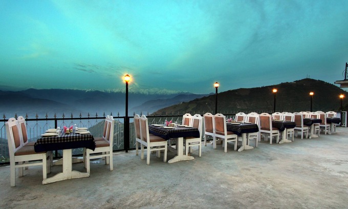 Khajjiar Hotel | Shining Star Resort