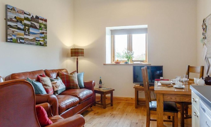 Woolfardisworthy House | Shippen-Uk12107
