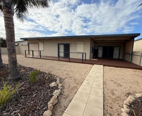 Dalrymple House | Shore Beats Work