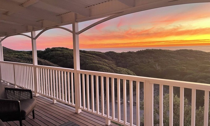 Scarborough Villa | Shore House: Beautiful New Beach House With Breathtaking Views of Atlantic Ocean