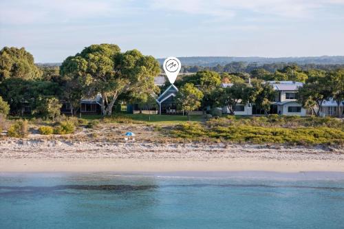 Quindalup House | Shore House I Private Properties