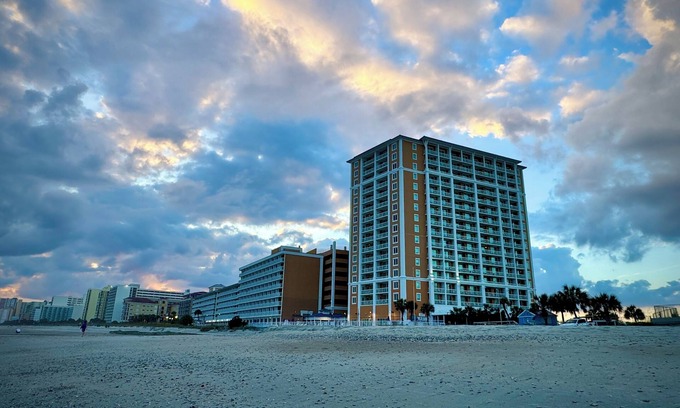 Myrtle Beach Condo | Shoreside Serenity at Westgate Resort in a Cozy 2-bedroom condo