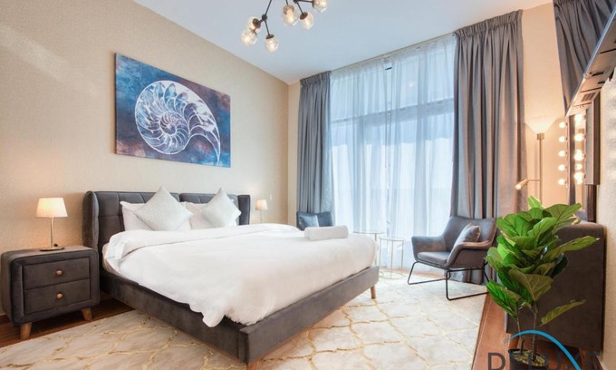 Jumeirah Village Triangle Apartment | Short Distance from Global Village & Other Major Attractions Studio Unit, Al Jawhara Tower, Jumeirah Village Triangle by Deluxe Holiday Homes