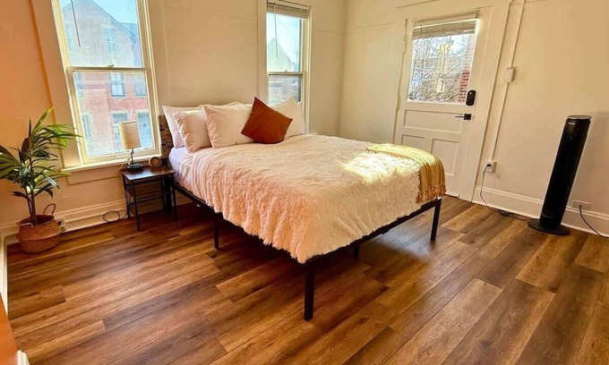 Brewery District House | Short North - Private Parking - Convention - Pets