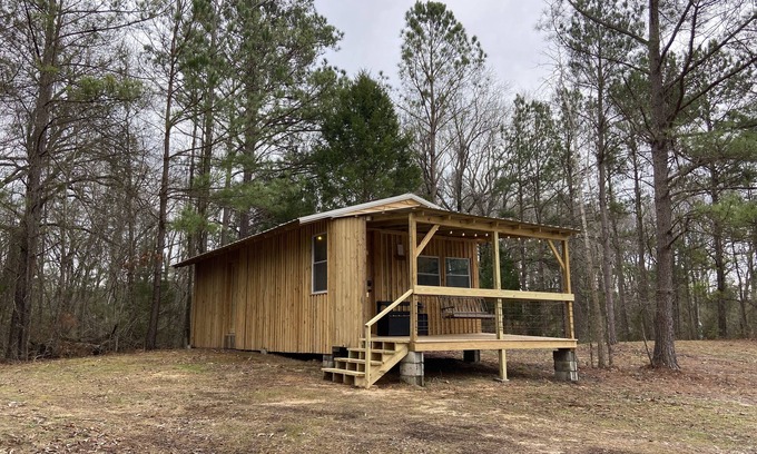 Holy Trinity Cabin | Shotgun Cabin at the Pond