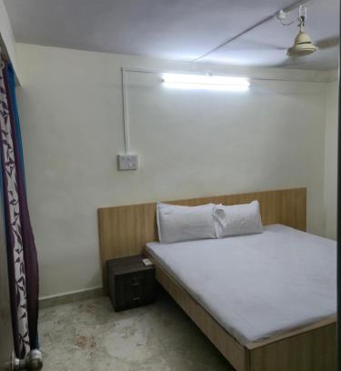Pardi Apartment | Shree Shyam Homestay