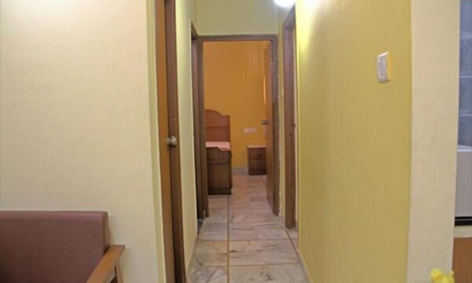 Vadodara Apartment | Shreeji Service Apartment 3-star hotel located in the heart of Vadodara,
