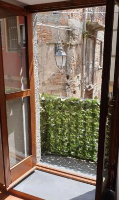 Mili San Pietro Apartment | Sicily House Soprano