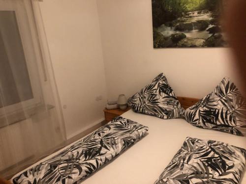 Siegen Apartment | Siegen Zentral Ferienwohnung 1 bis zum12 Schlafplätze