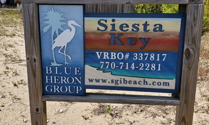 St. George Island Cottage | Siesta Key Cottage: Ground level, private pool, recently renovated. Old Florida!
