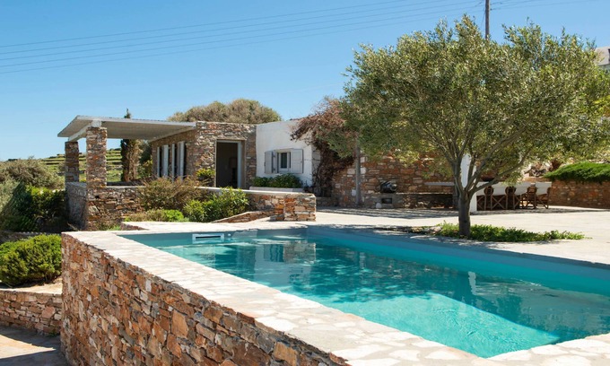 Platis Gialos Villa | Sifnos Designer Villa