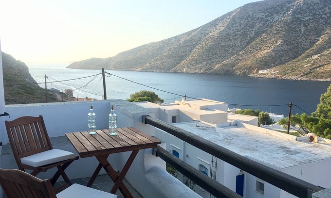 Kamares House | Sifnos Sunset Traditional House