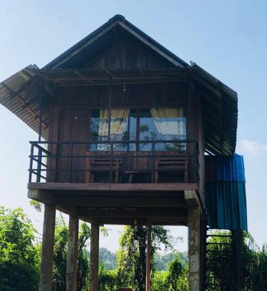 Sigiriya Cabin | Sigiriya Paddy Field Hut