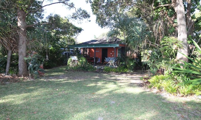 Brisbane Waterfront House | Signal Cottage