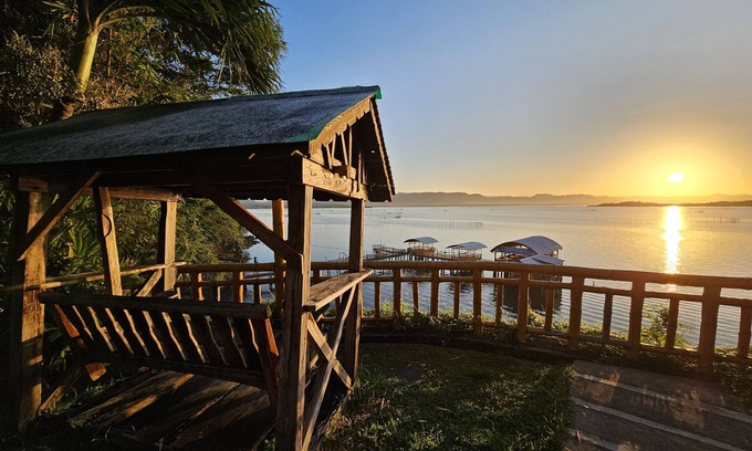 Pagbilao Hotel | Silangang Nayon