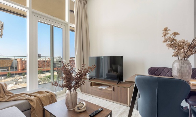 Masdar City Apartment | Silkhaus Oasis Towers - Masdar City