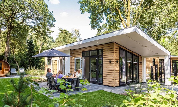 Garderen Ski Chalet | ✓ Silva on Resort Veluwe ✓ Holiday home for 4 people ✓ Located in Garderen (Gelderland) ✓ Holiday park on the Veluwe ✓ Book directly with the park
