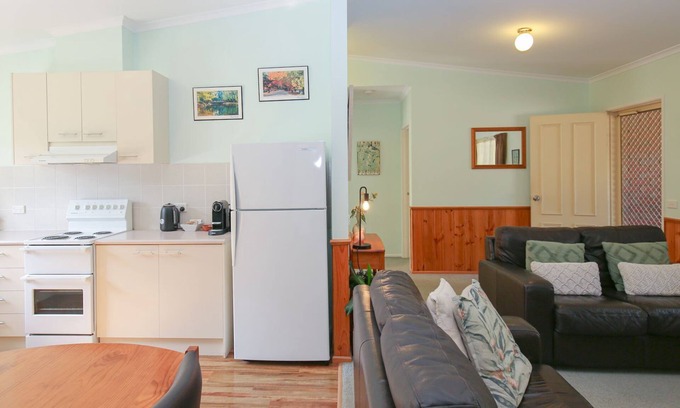Bright Cottage | SILVER BIRCHES HOLIDAY VILLAGE - UNIT 3