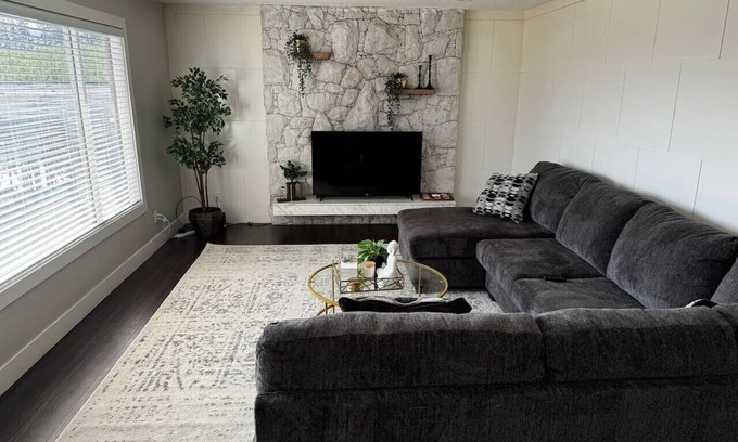 Creston Other | Silver Oak Retreat | Luxe Stay