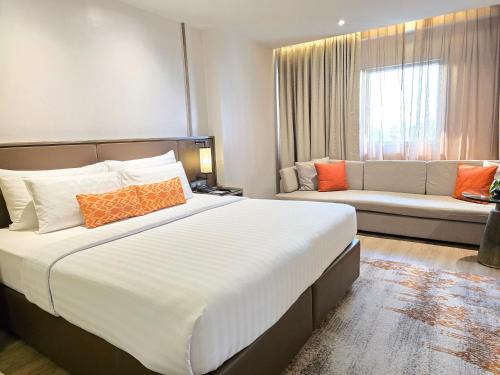 Nai Mueang Hotel | Sima Thani Hotel