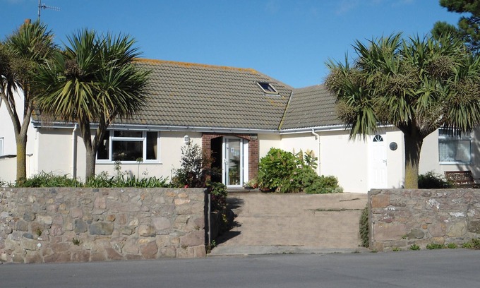 Hall House | Simerock Guest House