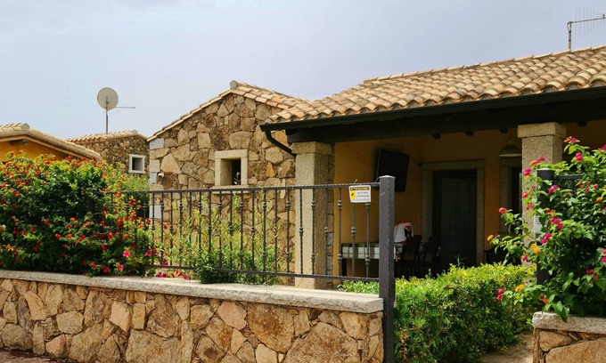Cala Sinzias Villa | Single-family Villa Mathias 600 meters from the beach of Cala Sinzias