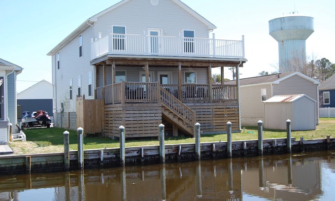 Selbyville House | SINGLE HOME Located in the quiet community Swann Keys