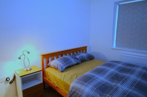 Fairlop Apartment | Single Room 2