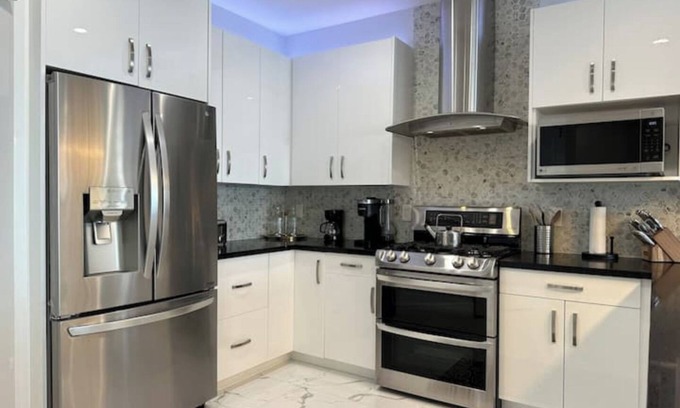 Spring Valley House | Single story LUX 2 BDR w/Pool